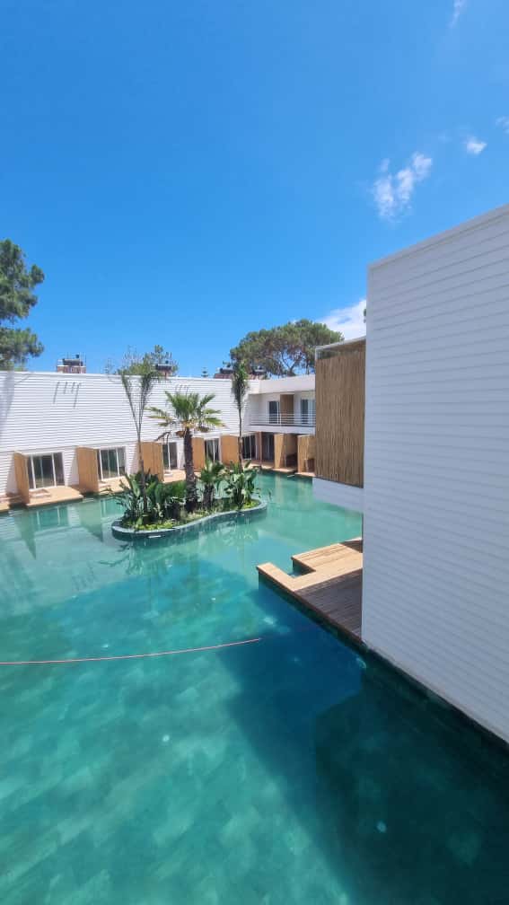 Bahçe peyzaj düzenlemesi, doğal malzeme uygulamaları